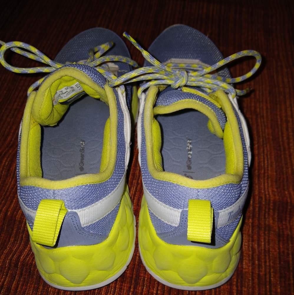 Like new Timberland Solar Wave Medium Blue Mesh Low Top - Picture 8 of 8